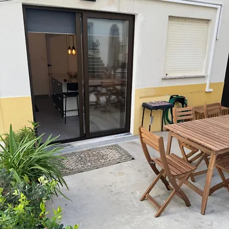 Luxury * 프라이아 데 미라